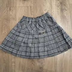キッズ 130 グレー系チェック フレアスカート ハート装飾