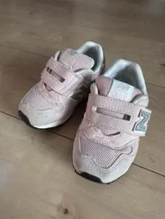 New Balance 313 ピンク スニーカー 13.5cm