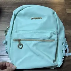 新品　ラブラビ　リュックのサムネイル