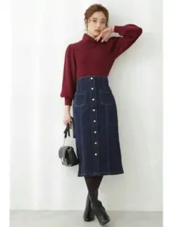 【美品】フロント釦デニムタイトスカート／プロポーション ボディドレッシング