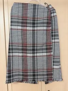 Re-J 赤黒 チェック タイトスカート 4L