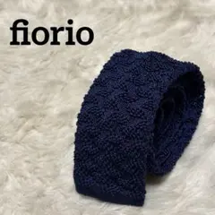 未使用に近い　フィオリオ　シルクニットタイ　ネイビーソリッド　イタリア製