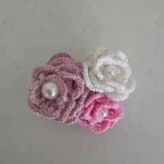 タティングレース　バラ　コサージュ　ブローチ　ヘアアクセサリー　帯飾り