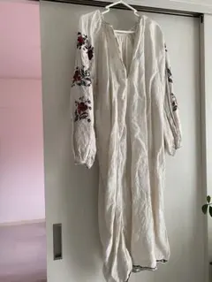 ウクライナ刺繍ワンピース
