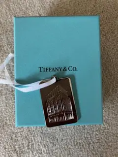 美品Tiffany & Co. ニューヨーク本店限定チャームのサムネイル