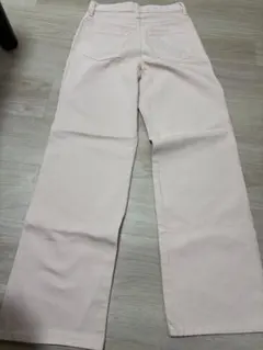 UNIQLO ワイドストレートジーンズ　ピンク