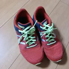 スニーカー21センチ