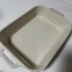 美品】ル・クルーゼ スモール・サービング・プラター（ホワイト