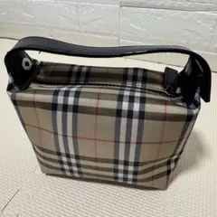 BURBERRY ポーチ　ノバチェック　化粧ポーチ　ナイロン　レザー　バーバリーのサムネイル