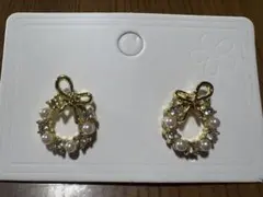 ゴールド リース型 ピアス