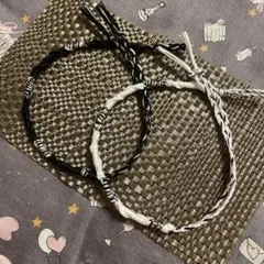 足首用ミサンガ（アンクレット）黒白②