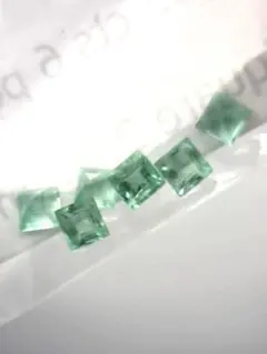 214)天然石　エメラルド　ルース6石セット