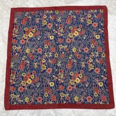 【美品】くろちく 家庭 ハンカチ 大判 49cm 和柄 花柄 紺色 赤色 綿