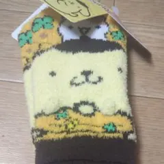 ポムポムプリンとスヌーピー靴下