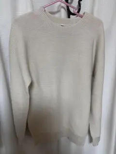UNIQLO メンズ　3Dクルーネックセーター