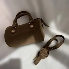 裏革　小ぶりのハンドバッグ