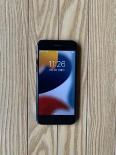 Apple iPhone 7 128GB ブラック 本体
