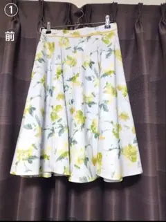 美品　アプワイザーリッシェ　ブライトフラワーフレアスカート　花柄　S　膝丈
