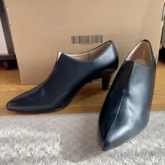 【新品】INDIVI インディヴィ フロントスリット ブーティ 24.5cmのサムネイル