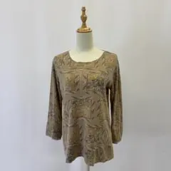 ETRO　エトロ　ベージュ系　柄物　トップスのサムネイル