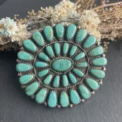 新品　ナバホ族　Navajo インディアンジュエリー　ネックレス　ブローチ