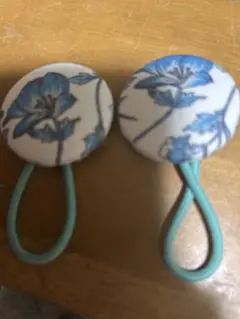 青い花柄ヘアゴム 2個セット