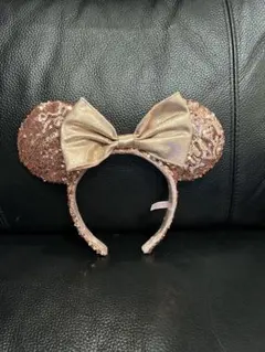 【美品】ミニー　スパンコール　ピンク　カチューシャ