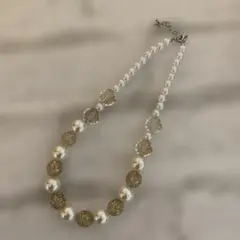 Item thumbnail for item 6ade7460-d4a7-4fae-b722-999943dc1b3d