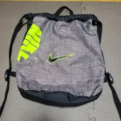 NIKE キッズ ナップサック 巾着バッグ