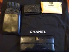CHANEL ブラックレザー 長財布、6連キーケース、シャネルの袋付き