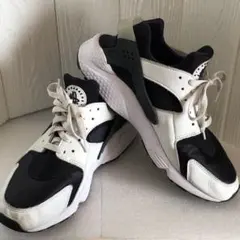 Item thumbnail for item 2442a288-86ee-4cdf-8bf4-533057a15362