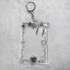 トレカキーホルダー　トレカケース　シルバー　レジンデコ　推し活