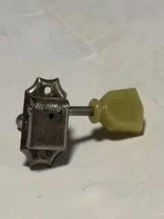 Item thumbnail for item a92fd400-d5fc-4b4f-99d6-7203854f8d99