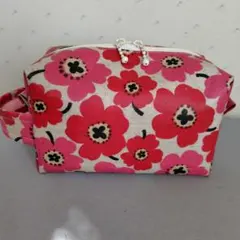 ラミネート　花柄　化粧ポーチ