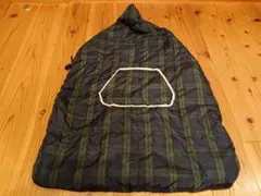 ダウン フェザー 防寒ケープ 抱っこ紐 ポケット付き　フード付き