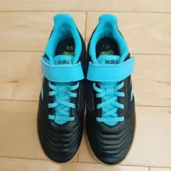 室内フットサルシューズ　21センチ