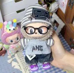 labubuラブブぬい服5点セットのサムネイル