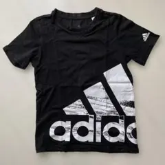 ぴ*ぴ様 adidas 黒 Tシャツ　140cm