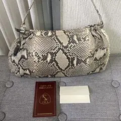 Item thumbnail for item e8e3b6fb-00cc-45fc-818d-ed0bfff50a7b