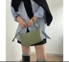 イアパピヨネ　シンプルミニワンハンドル　レザーバッグ　ハンドバッグ　肩かけ