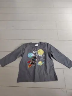 絵柄変わる服　スパンコールロケット