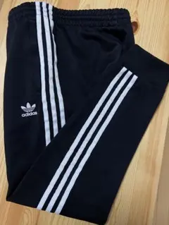 adidas 3ライン　トラックパンツ ブラック Ｌ