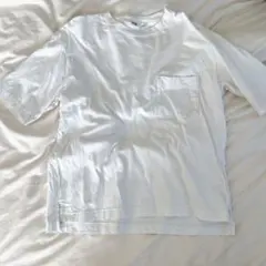 ユニクロ　ホワイト 白　Tシャツ ポケット付き