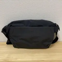 2026年最新】Bellroy venture sling 9lの人気アイテム - メルカリ