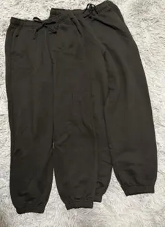 GU 黒 ジョガーパンツ Mサイズ　2着セット