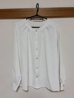 ロペピクニック　金釦タックブラウス　ホワイト　サイズ38 奈緒さん着用