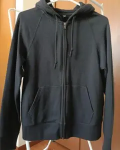 UNIQLO　ユニクロ スウェットフルジップパーカ 黒 Mブラック