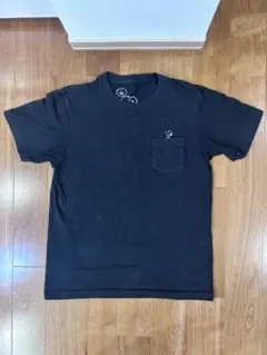 値下げ　ユニクロ KAWS x PEANUTS スヌーピー Tシャツ Sのサムネイル