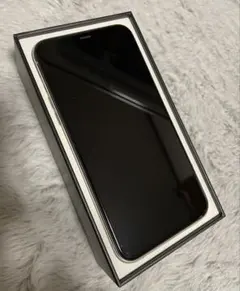 iPhone 11 Pro シルバー