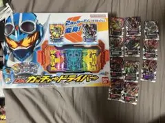 DXガッチャードライバー